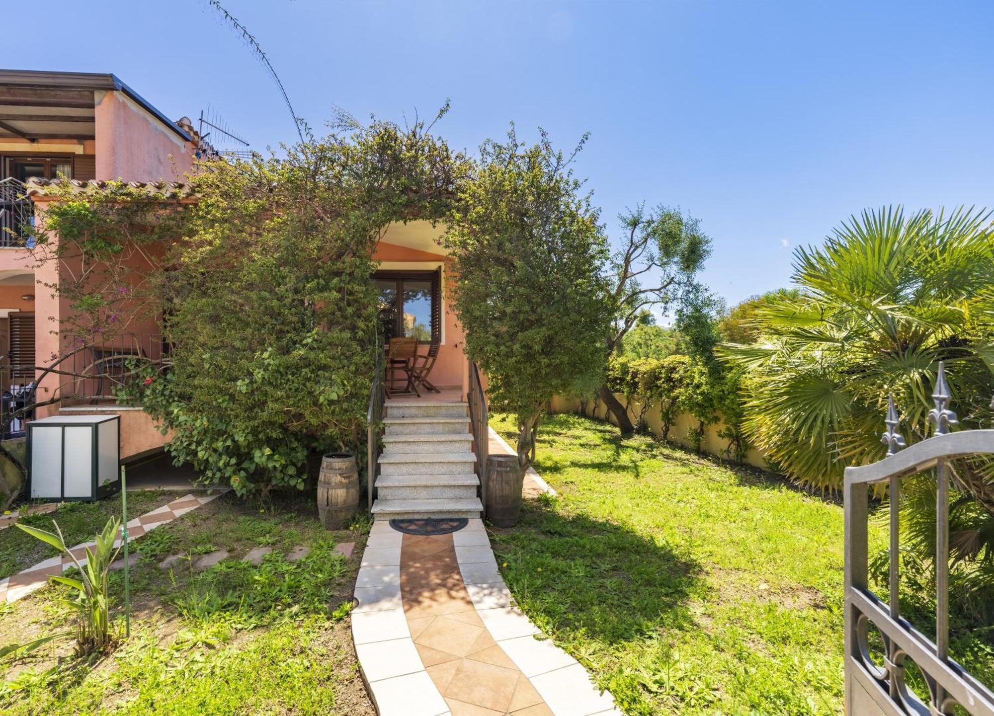Casa Vacanze Lolivastro Arbatax Exterior photo